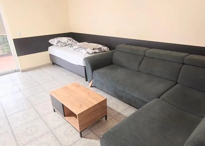 Haus15t Ruesselsheim